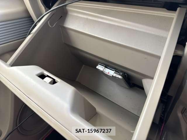 Honda N BOX SLASH 2015-10 4756154-27