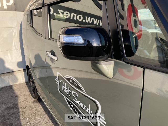 Honda N BOX SLASH 2017-03 6613731-11
