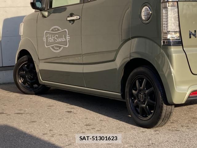 Honda N BOX SLASH 2017-03 6613731-13