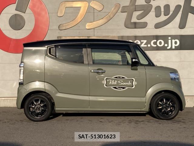 Honda N BOX SLASH 2017-03 6613731-17