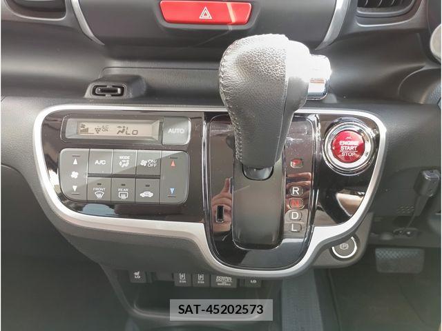 Honda N BOX SLASH 2019-06 6683932-9