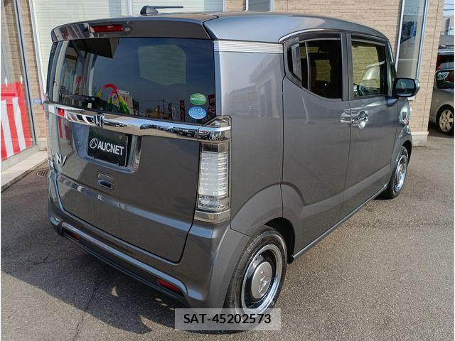 Honda N BOX SLASH 2019-06 6683932-2