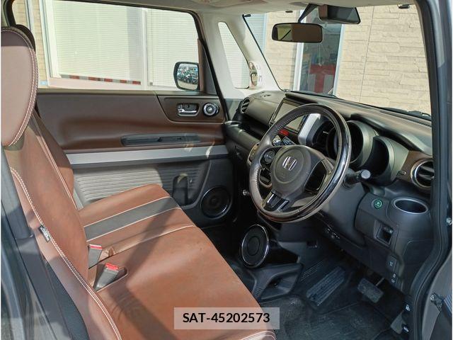 Honda N BOX SLASH 2019-06 6683932-6