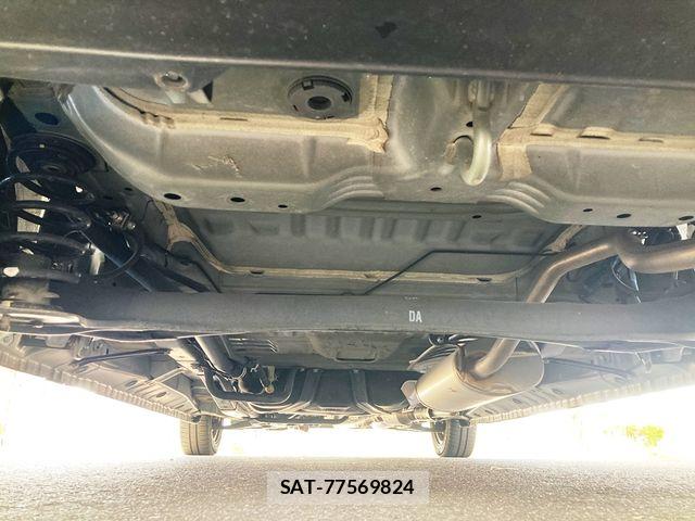 Honda N BOX SLASH 2017-03 6996307-24