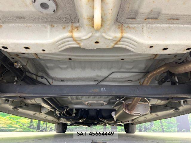 Honda N BOX SLASH 2019-08 7222756-18