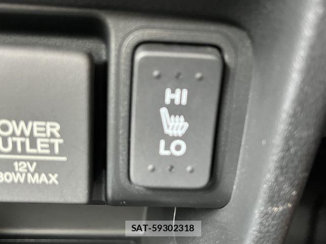 Honda N BOX SLASH 2017-10 7222754-11