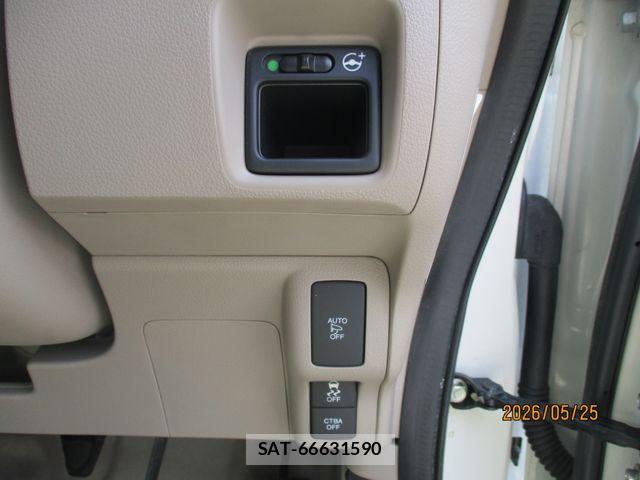 Honda N BOX SLASH 2015-11 7222755-18