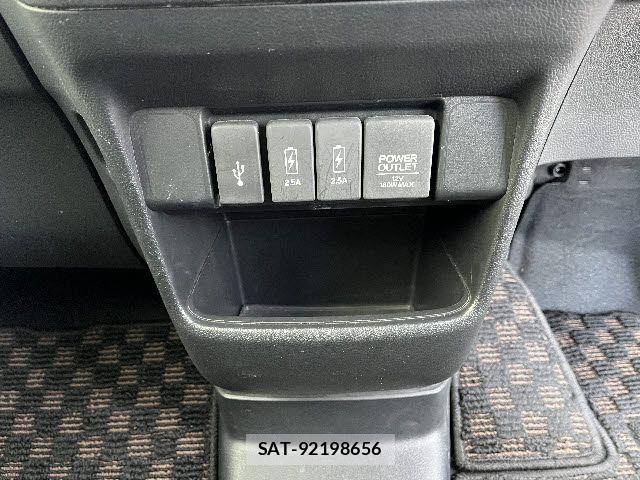 Honda N BOX SLASH 2017-09 7215960-21