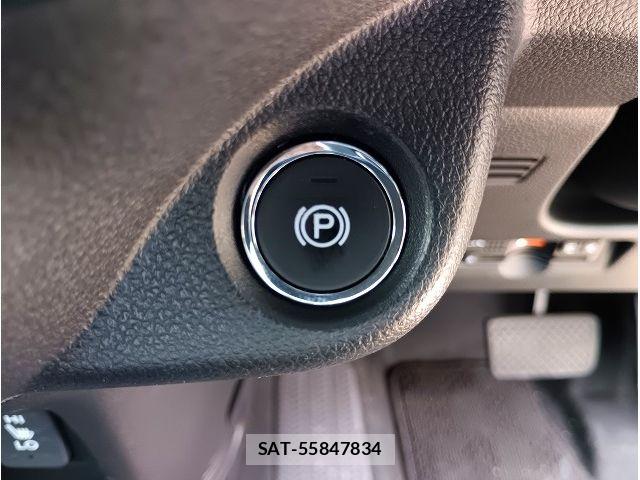 Honda N BOX SLASH 2019-06 7328900-11