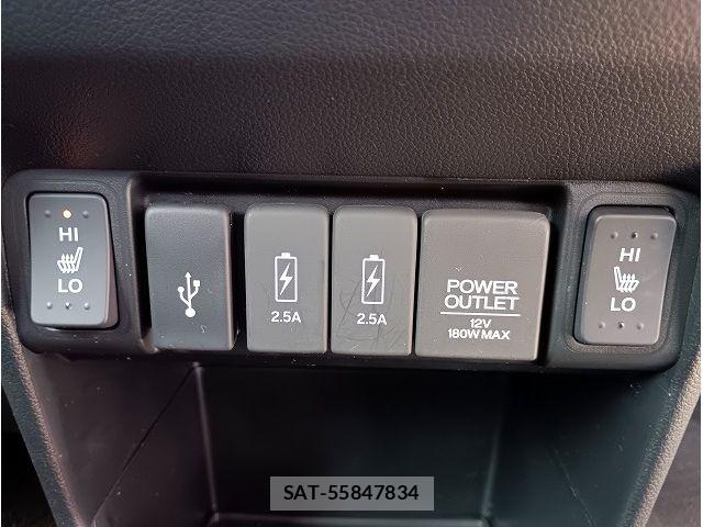 Honda N BOX SLASH 2019-06 7328900-12