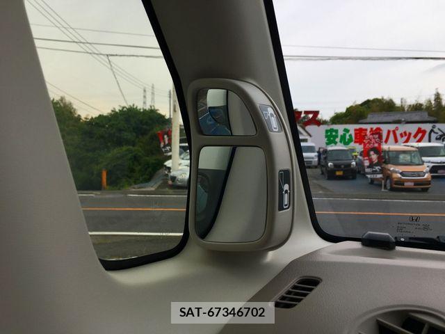 Honda N BOX SLASH 2015-01 7618709-17