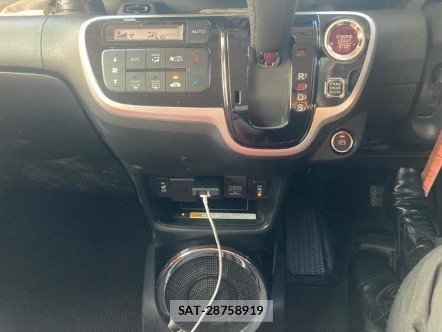 Honda N BOX SLASH 2015-06 8231076-17