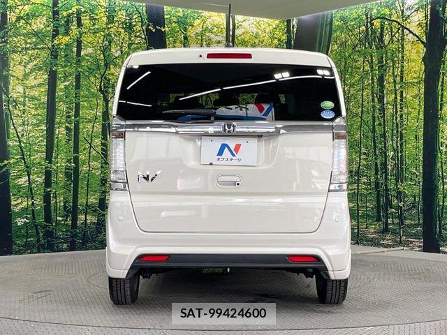 Honda N BOX SLASH 2015-08 8337131-14