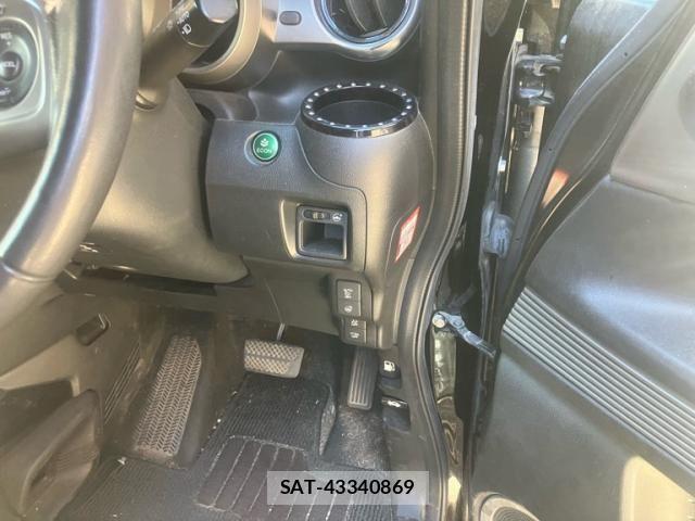 Honda N BOX SLASH 2015-01 8337134-18