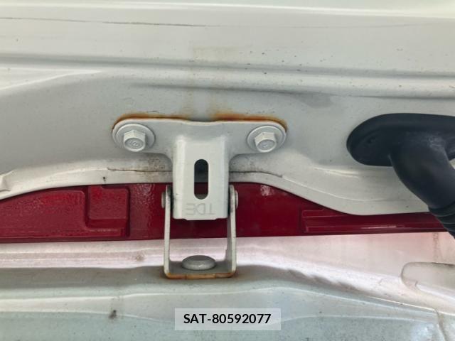 Honda N BOX SLASH 2016-12 8337129-17