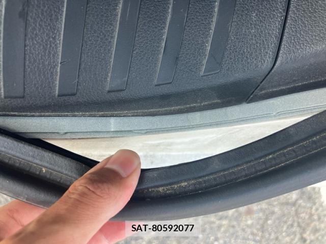 Honda N BOX SLASH 2016-12 8337129-19