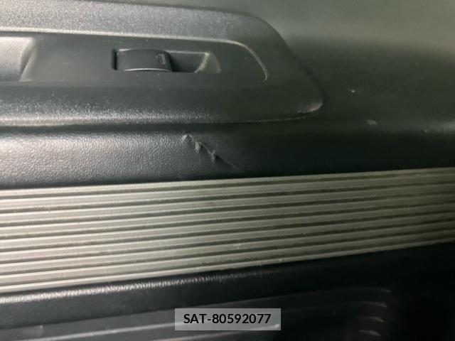 Honda N BOX SLASH 2016-12 8337129-26