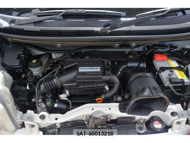 Honda N BOX SLASH 2015-08 8367697-21