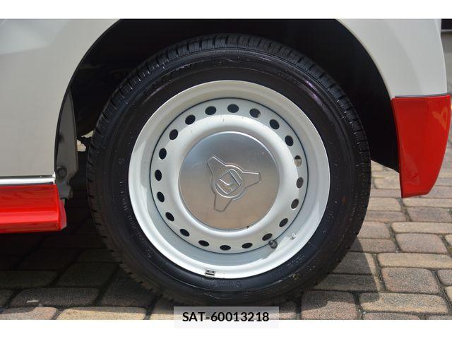 Honda N BOX SLASH 2015-08 8367697-22