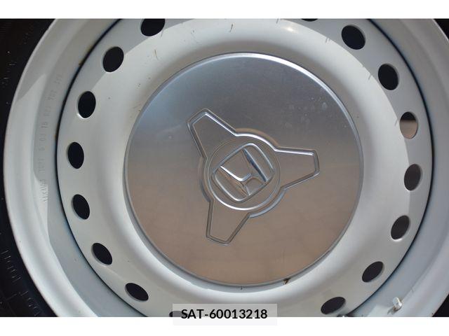 Honda N BOX SLASH 2015-08 8367697-23