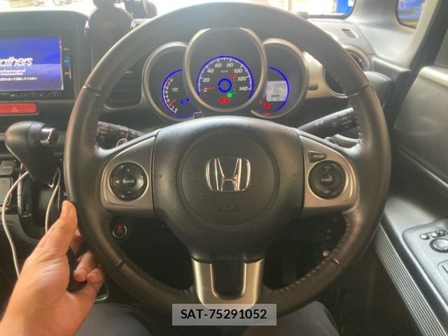 Honda N BOX SLASH 2016-03 8438586-13