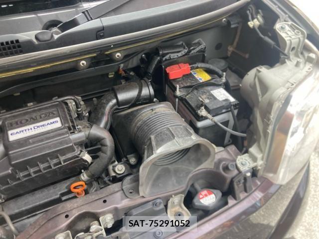 Honda N BOX SLASH 2016-03 8438586-28