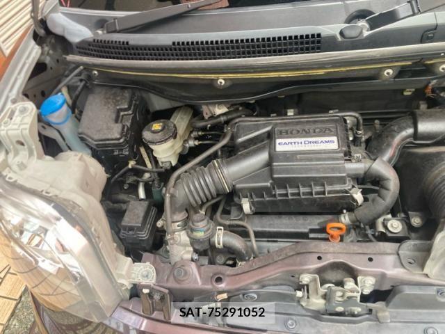 Honda N BOX SLASH 2016-03 8438586-29