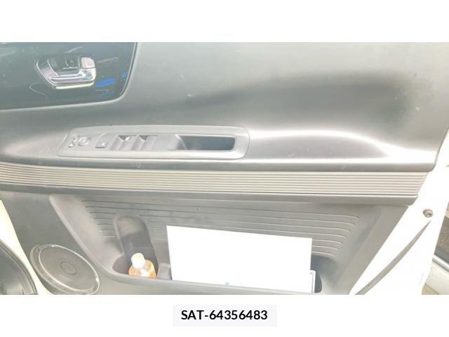 Honda N BOX SLASH 2018-02 8796924-14