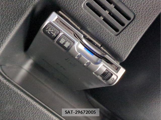 Honda N BOX SLASH 2015-02 8871666-13