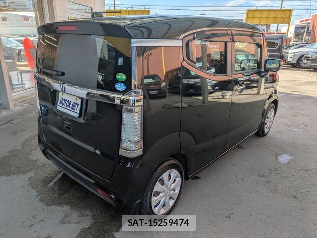 Honda N BOX SLASH 2015-08 8881188-1