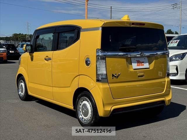 Honda N BOX SLASH 2015-03 8884058-12