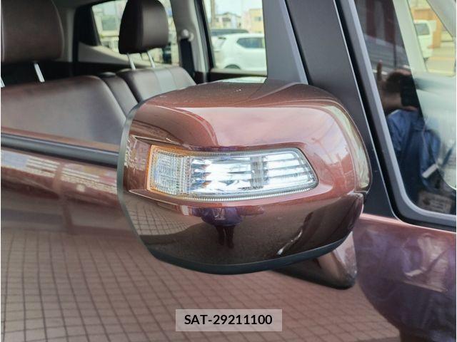 Honda N BOX SLASH 2018-04 7057213-5