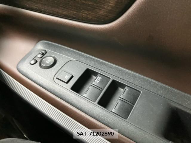 Honda N BOX SLASH 2016-01 7501890-20