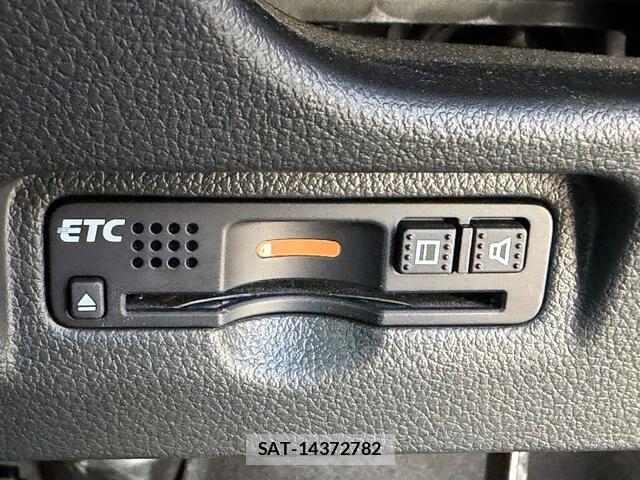 Honda N BOX SLASH 2017-04 8628079-12
