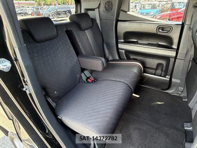 Honda N BOX SLASH 2017-04 8628079-17