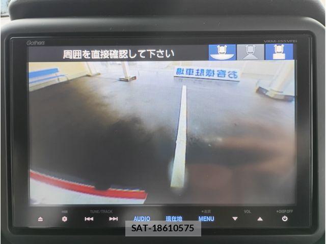 Honda N BOX SLASH 2015-08 8881189-10