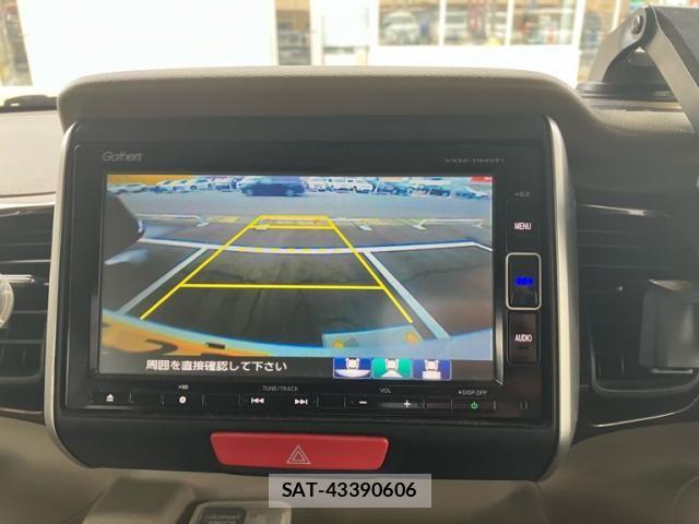 Honda N BOX SLASH 2019-09 8881190-15