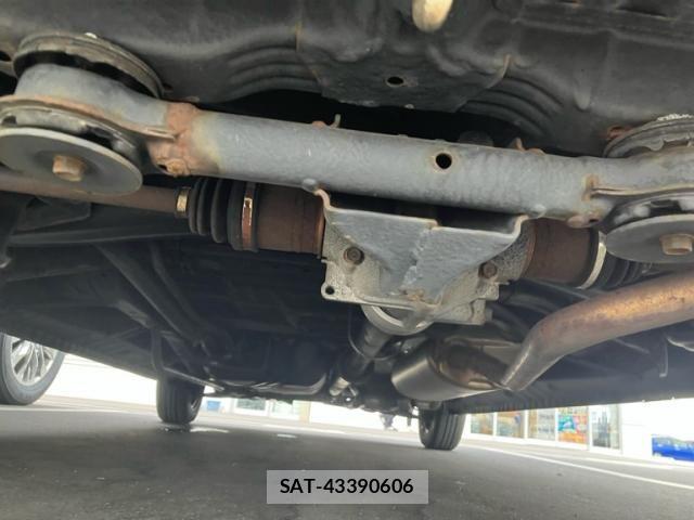 Honda N BOX SLASH 2019-09 8881190-5