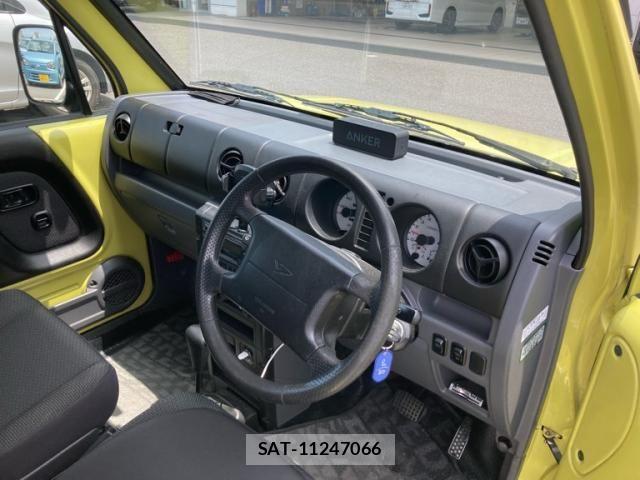 Daihatsu NAKED 2001-04 7328907-15
