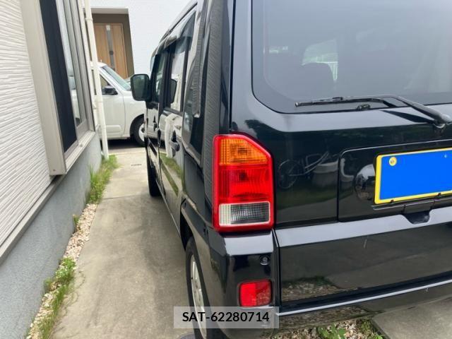 Daihatsu NAKED 2004-01 7456328-3