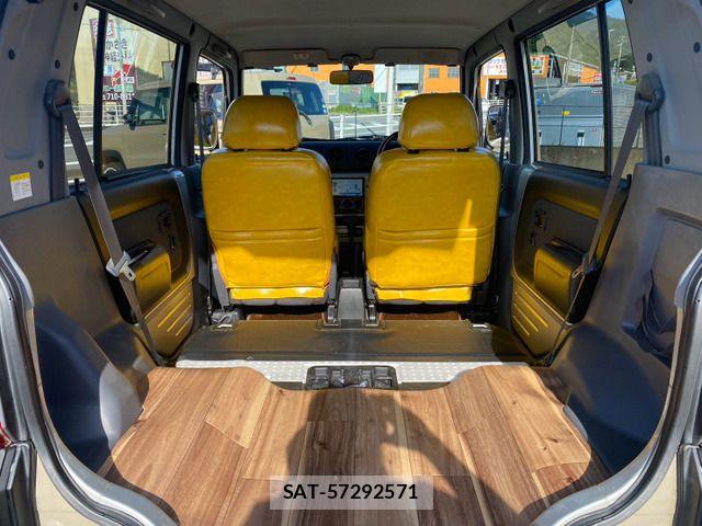 Daihatsu NAKED 2001-06 8526258-18