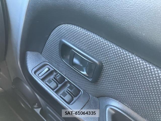 Daihatsu NAKED 2003-07 8871665-15