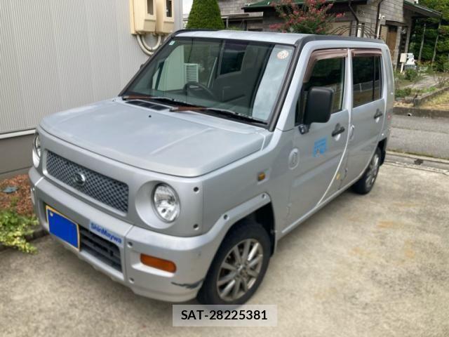 Daihatsu NAKED 2000-01 8881194-1