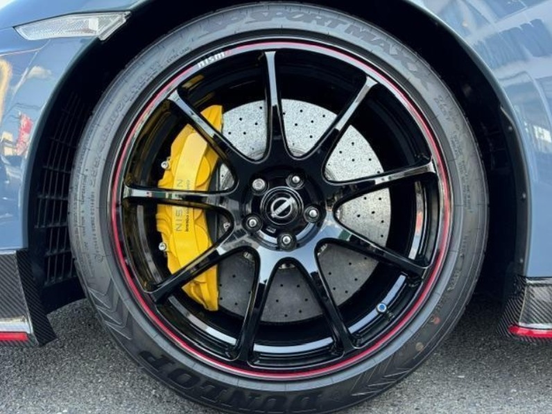 Nissan GT-R 2022-03 523597-19