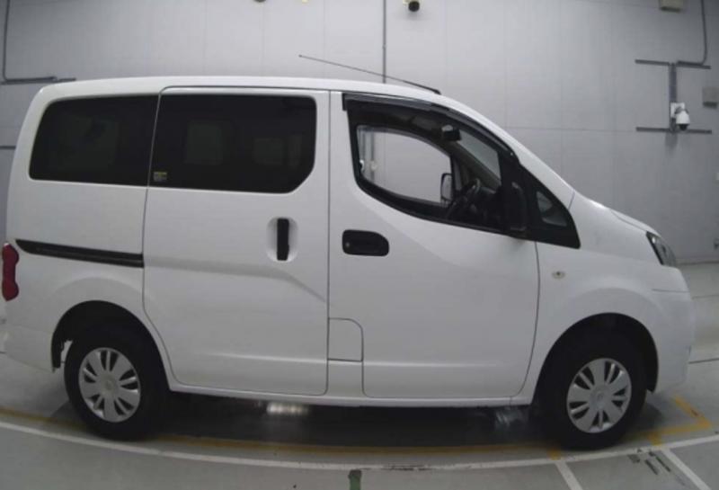 Nissan NV200 VANETTE WAGON 2019-03 907223-2