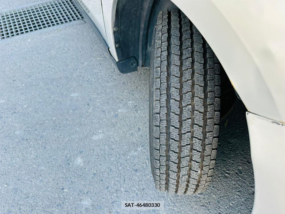 Nissan AD EXPERT 2013 6744204-31