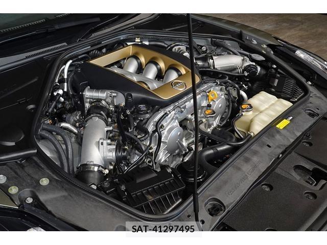 Nissan GT-R 2025-01 8225963-45