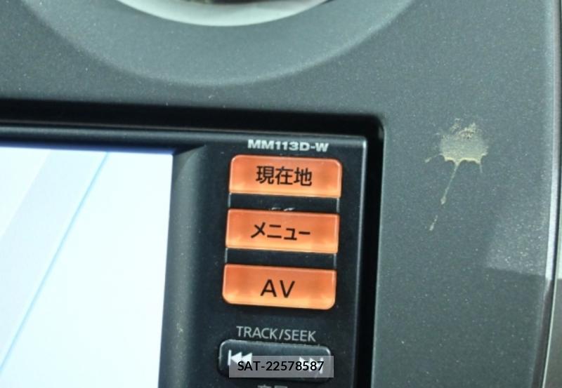 Nissan NOTE 2014-05 847228-11