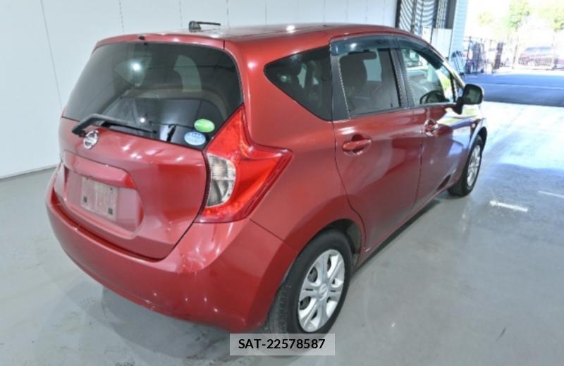 Nissan NOTE 2014-05 847228-1