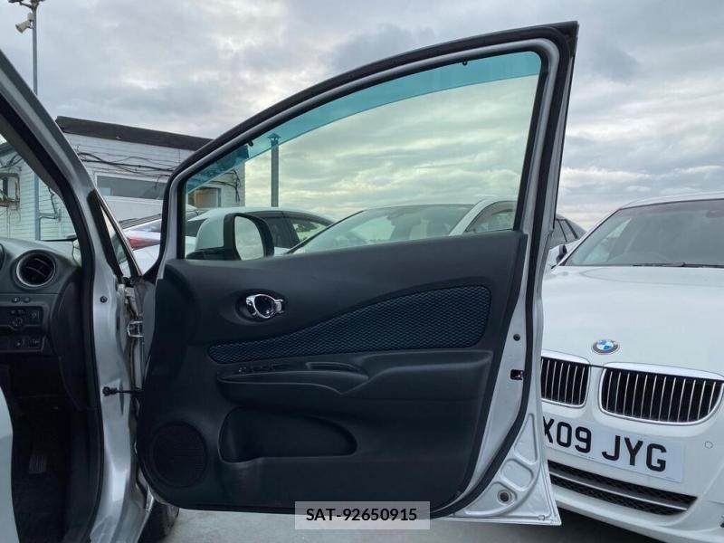 Nissan NOTE 2013 1401556-8